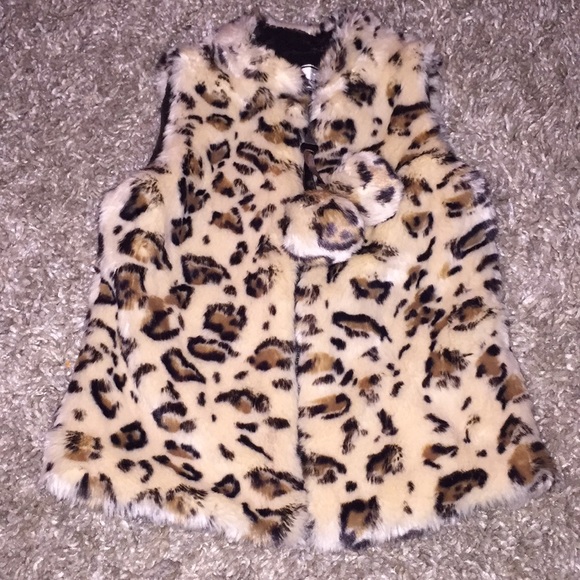 American Widgeon Other - Faux fur vest lined with fury inside